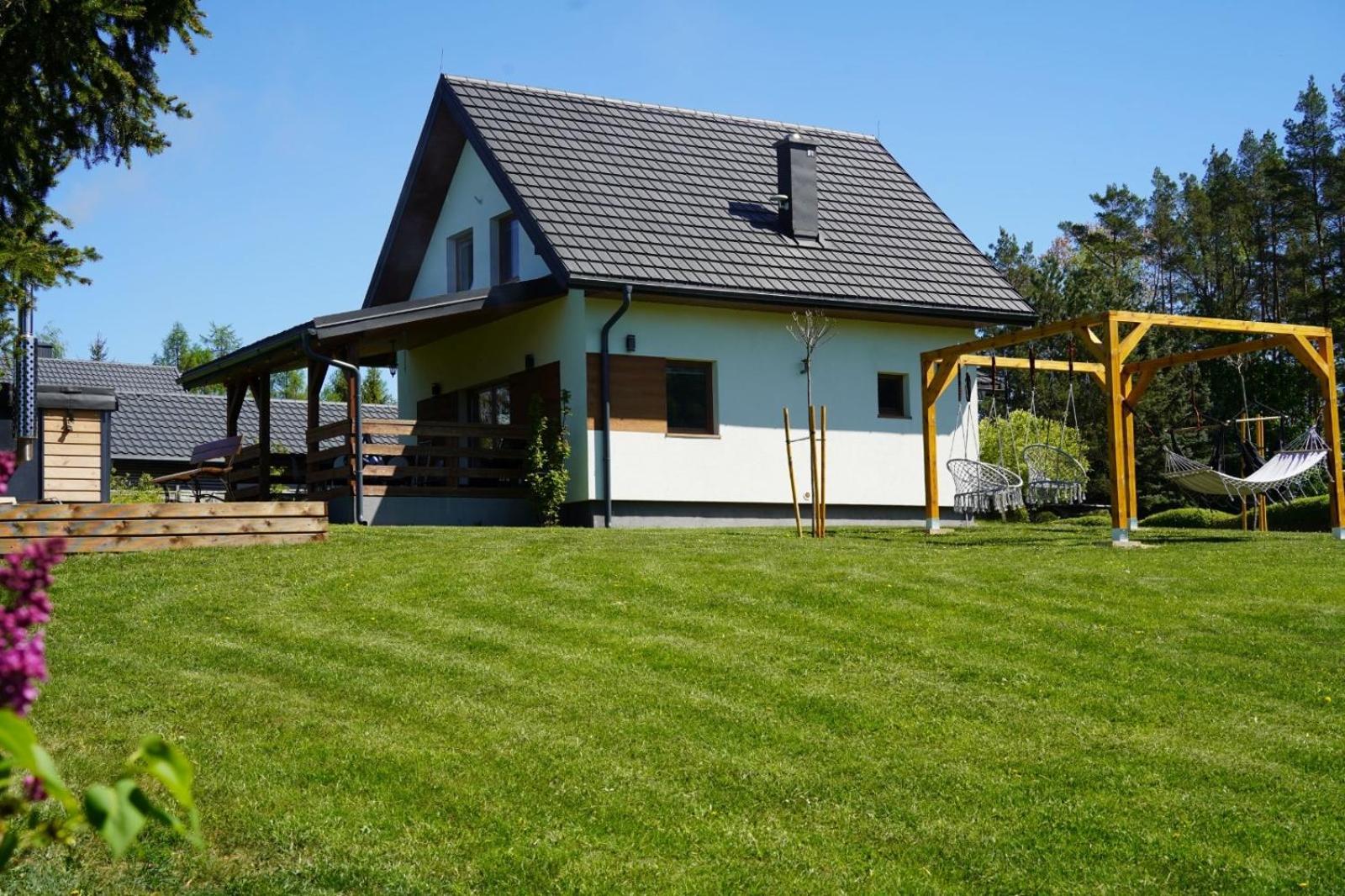 Domek Z Kominkiem Nad Jeziorem Z Jacuzzi Ogrodowym Sumowo  Exterior foto